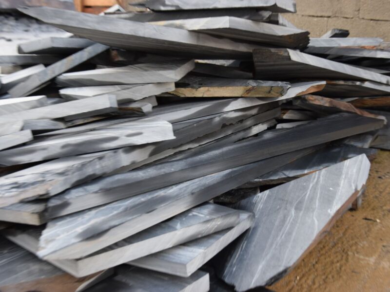Pizarra a granel irregular — Pilarstone