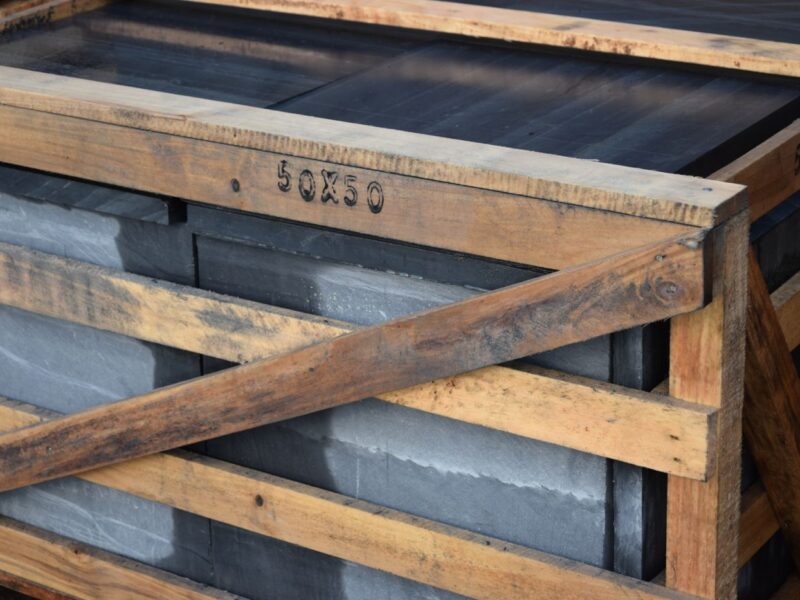 Pizarra 50×50 redonda — Pilarstone
